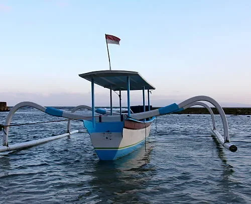Charter Boat Nusa Lembongan