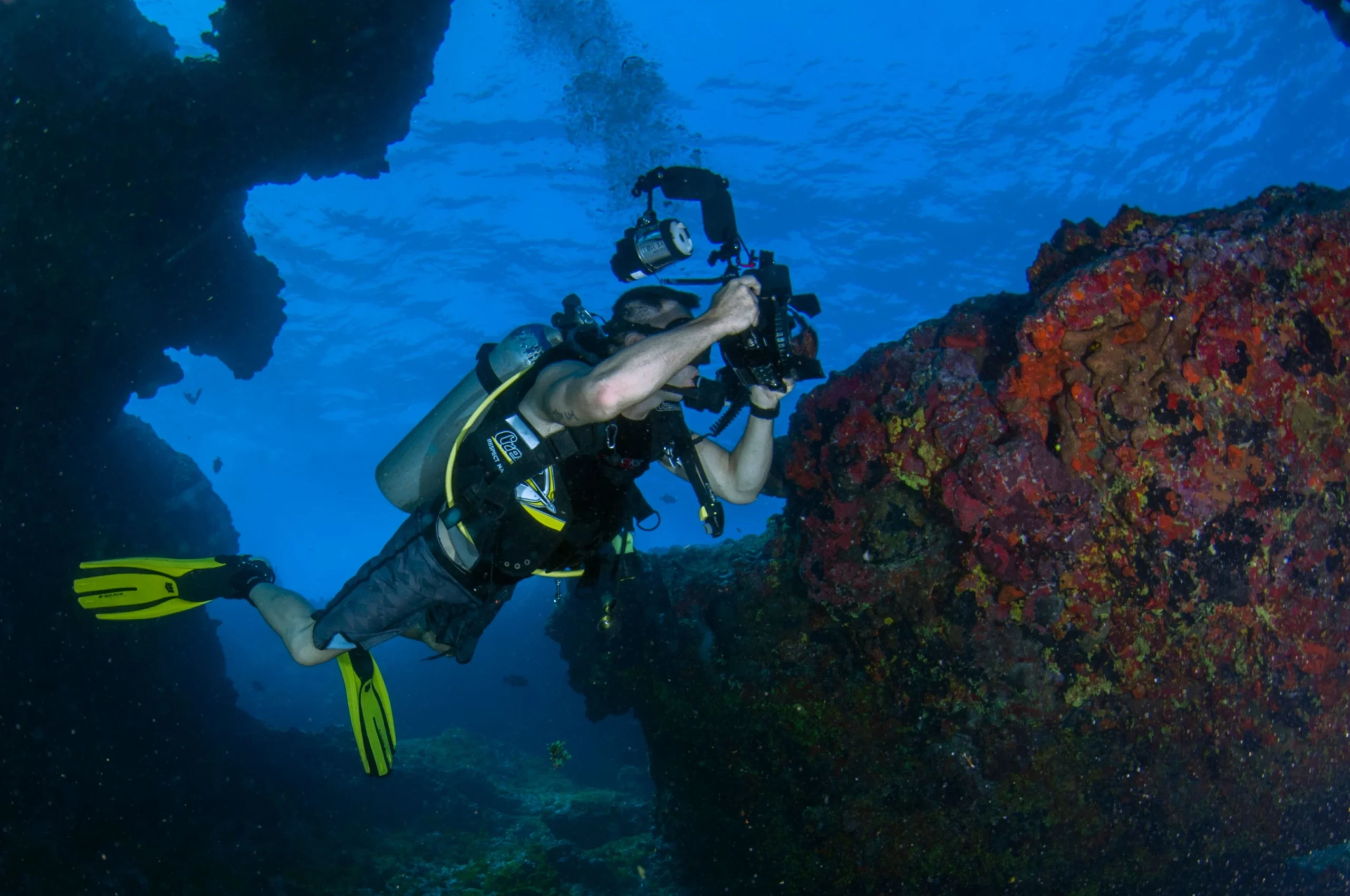 Waterproof Camera with Explore Bali Hub 2